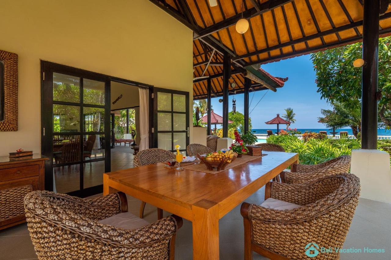 Villa Namaste - Beachfront At Lovina 10P, Pool, Bbq Banjar  المظهر الخارجي الصورة