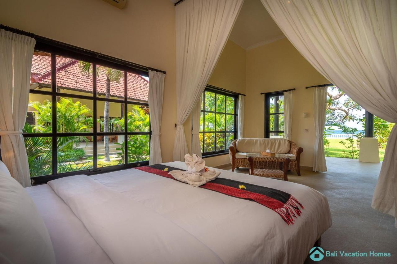 Villa Namaste - Beachfront At Lovina 10P, Pool, Bbq Banjar  المظهر الخارجي الصورة