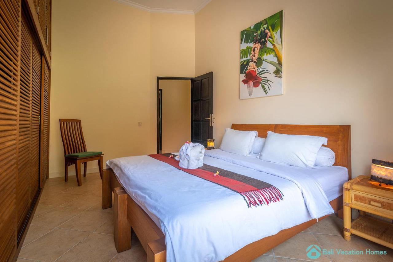 Villa Namaste - Beachfront At Lovina 10P, Pool, Bbq Banjar  المظهر الخارجي الصورة