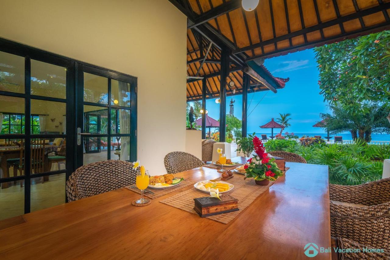 Villa Namaste - Beachfront At Lovina 10P, Pool, Bbq Banjar  المظهر الخارجي الصورة