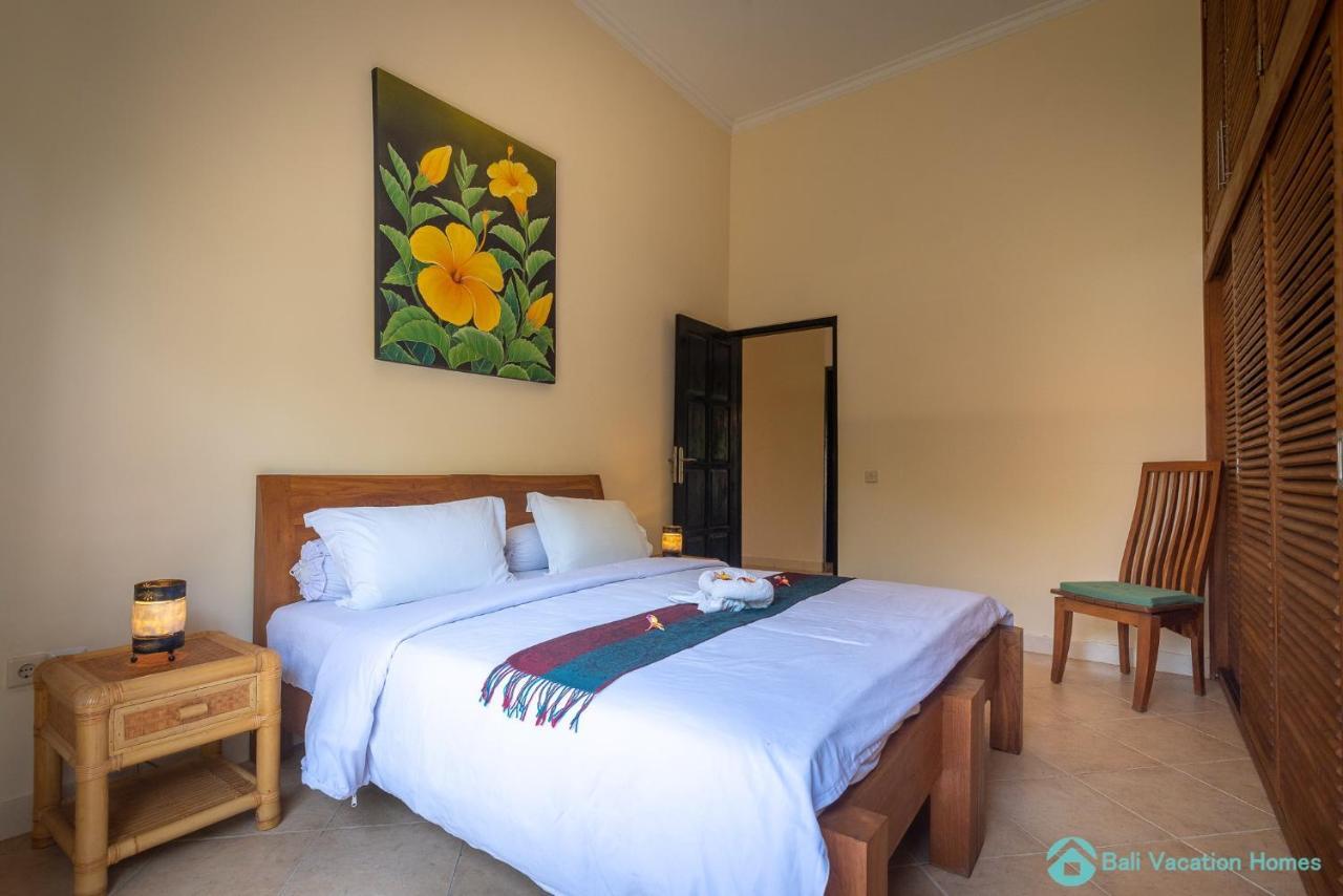 Villa Namaste - Beachfront At Lovina 10P, Pool, Bbq Banjar  المظهر الخارجي الصورة