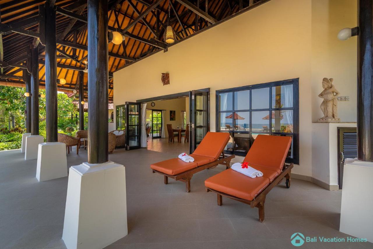 Villa Namaste - Beachfront At Lovina 10P, Pool, Bbq Banjar  المظهر الخارجي الصورة